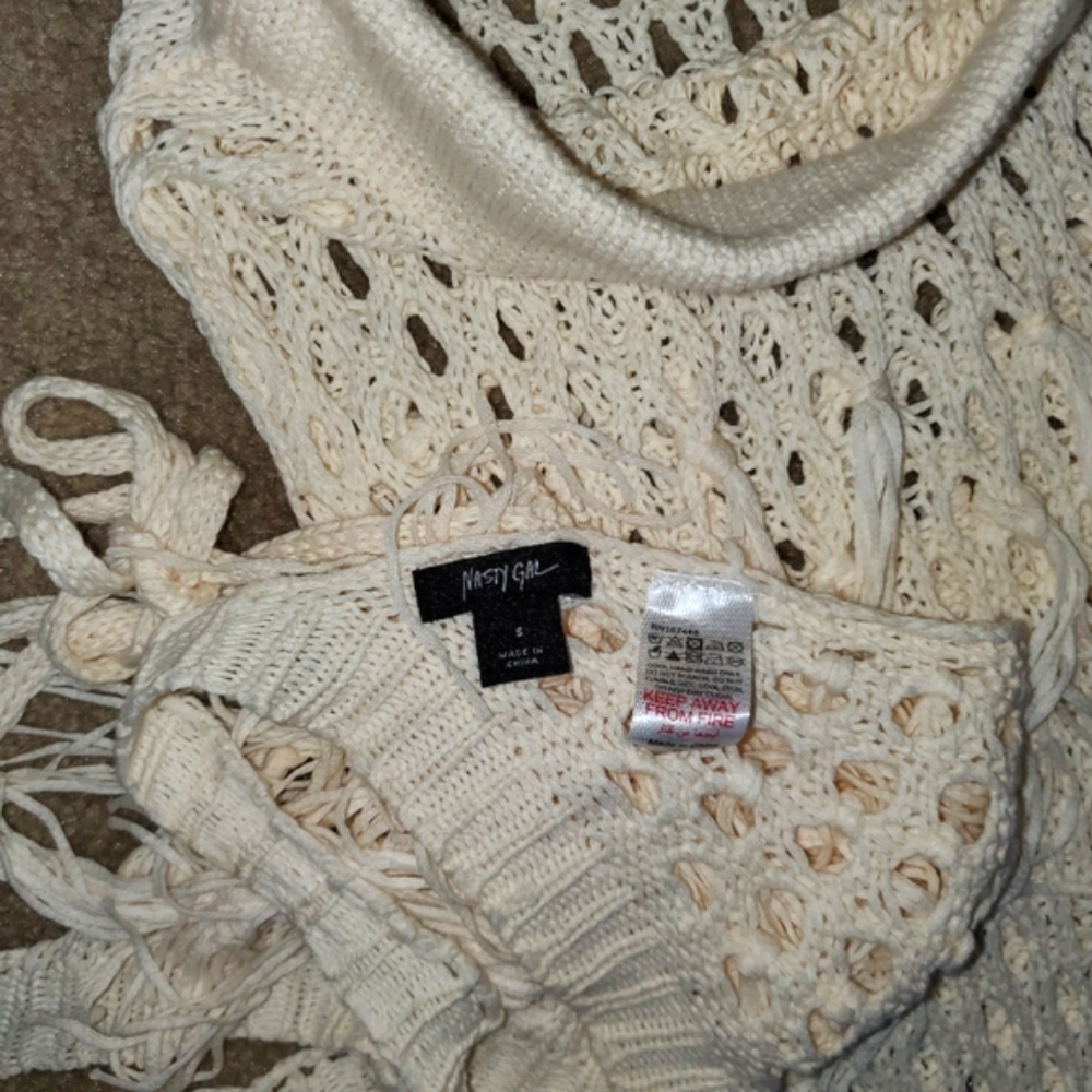 BRAND NEW NASTY GAL Crochet Tassel Tie Back Bralette and Maxi Skirt Set CREAM - Picture 7 of 13